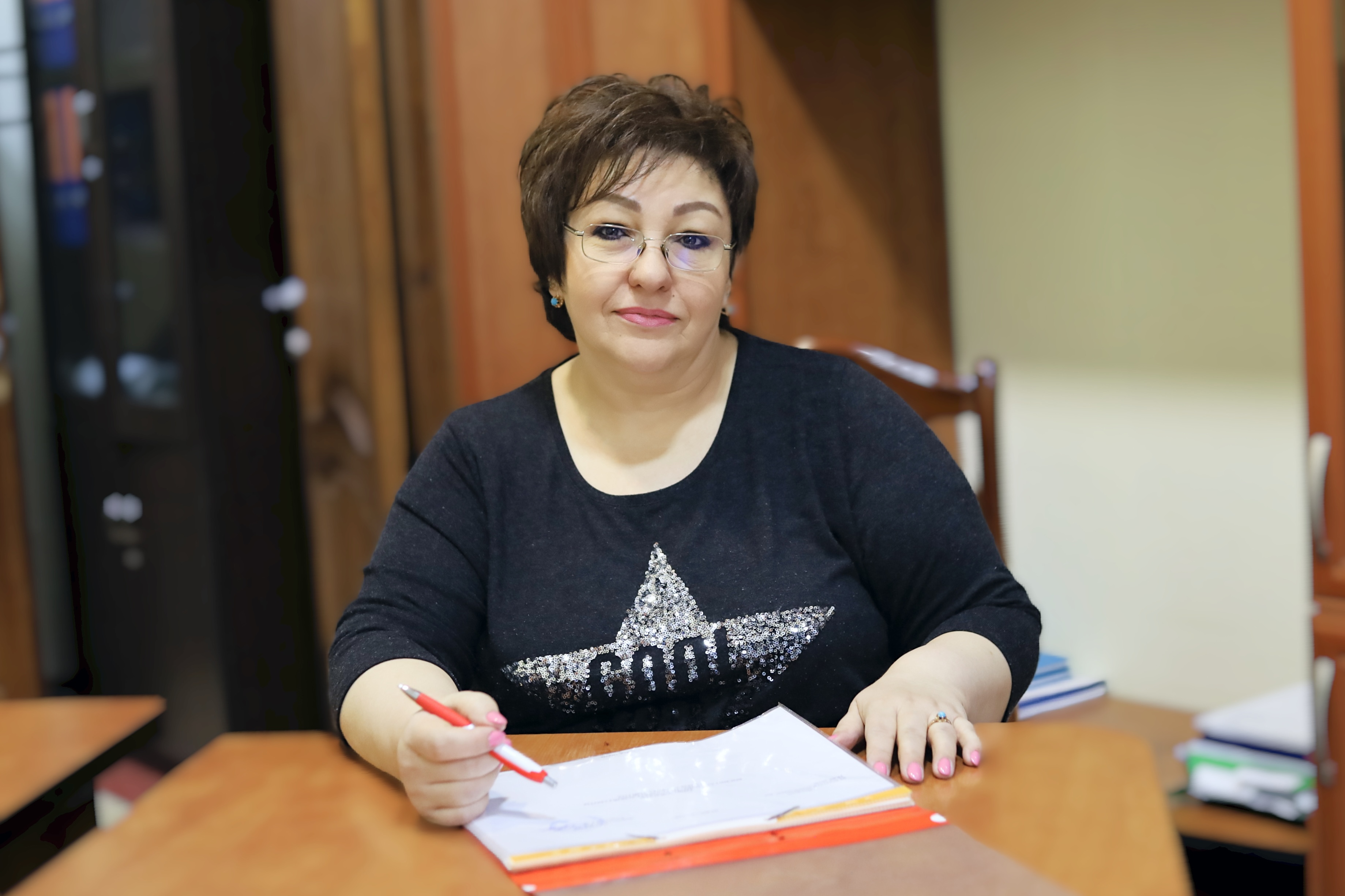 Лапина Марина Валерьевна - Директор ДУВЦ «Достар»